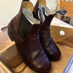 Blundstone 2060 Women’s heeled boots Shiraz burgundy leather size 10 9.5
